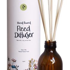 Flora Florist reed diffuser 